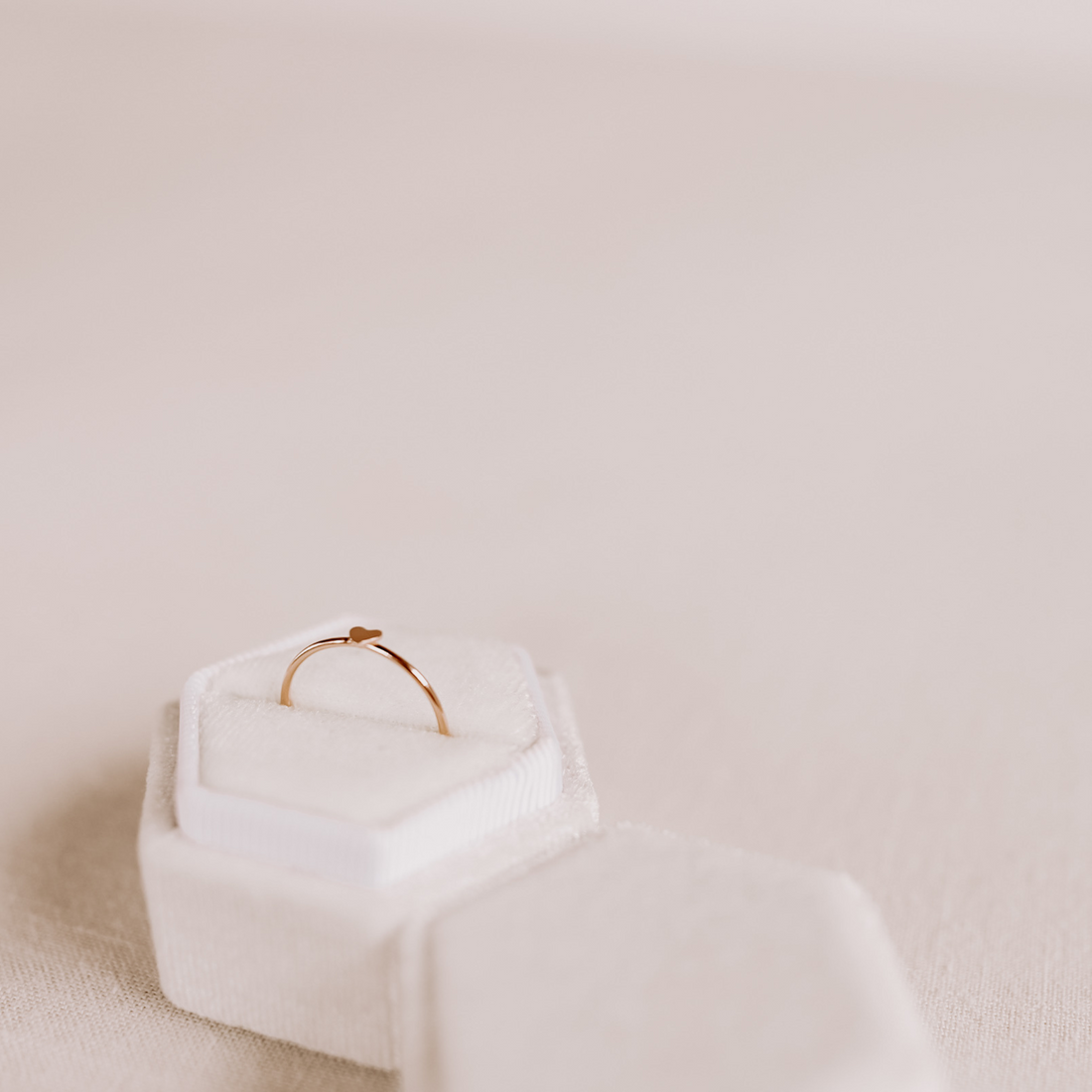 dainty heart ring