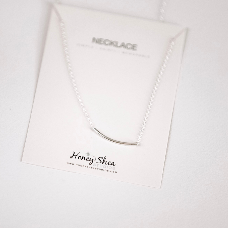 JoAnn Curvy Bar Necklace – Honey Shea Studios